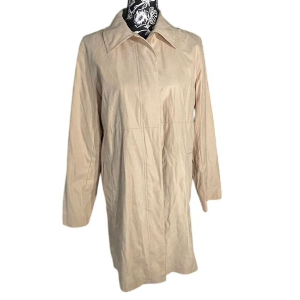 Vintage Fleet Street Size Medium Pale Yellow Light Trenchcoat